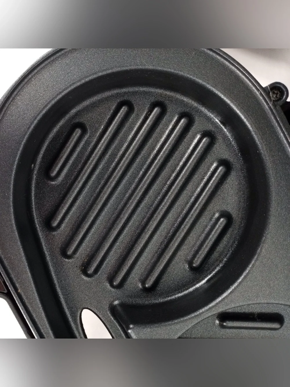Holstein Housewares Silver and Gray Burger Grill with Spatula